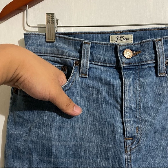 J. Crew Frayed Raw Hem Denim Pencil Skirt size 26 - Picture 4 of 10